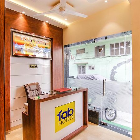 Fabhotel Aryan Grand Amritsar Buitenkant foto