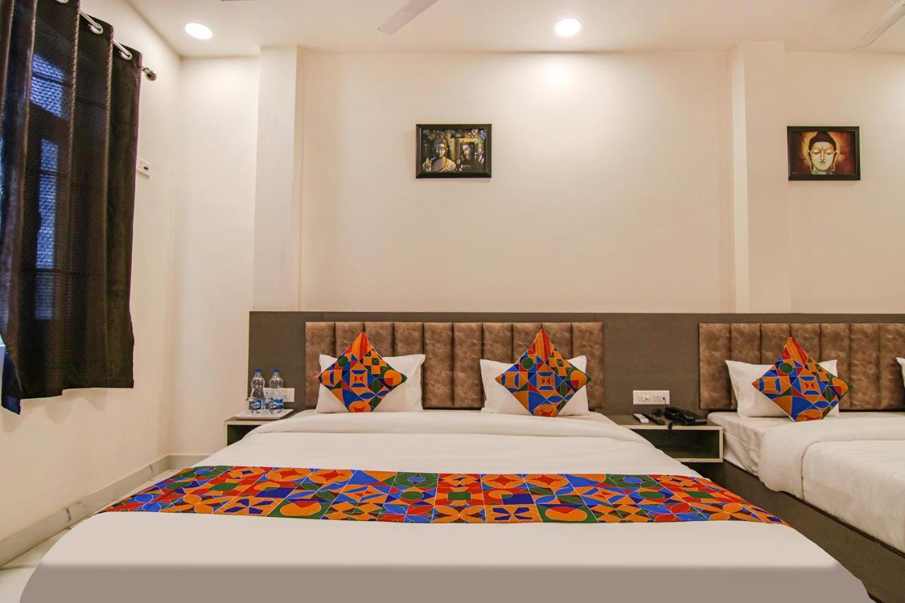 Fabhotel Aryan Grand Amritsar Buitenkant foto