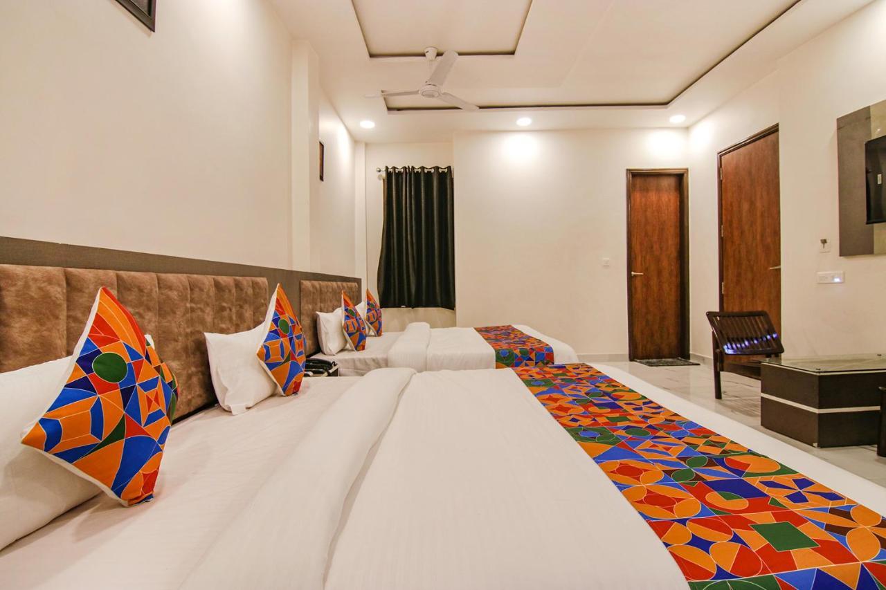 Fabhotel Aryan Grand Amritsar Buitenkant foto