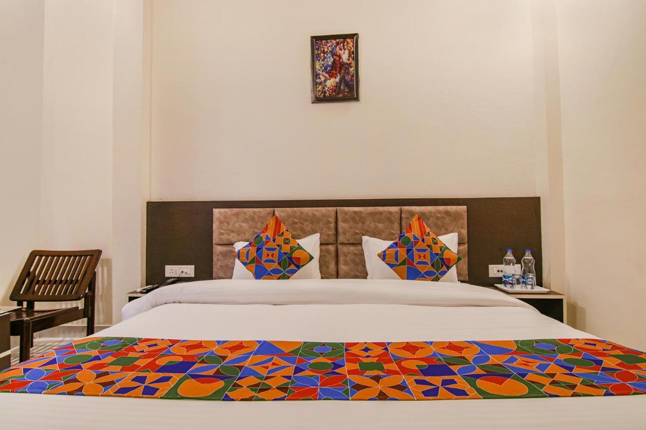Fabhotel Aryan Grand Amritsar Buitenkant foto