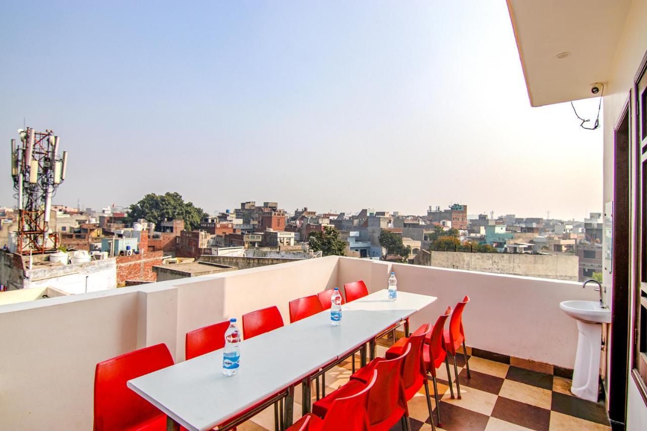 Fabhotel Aryan Grand Amritsar Buitenkant foto