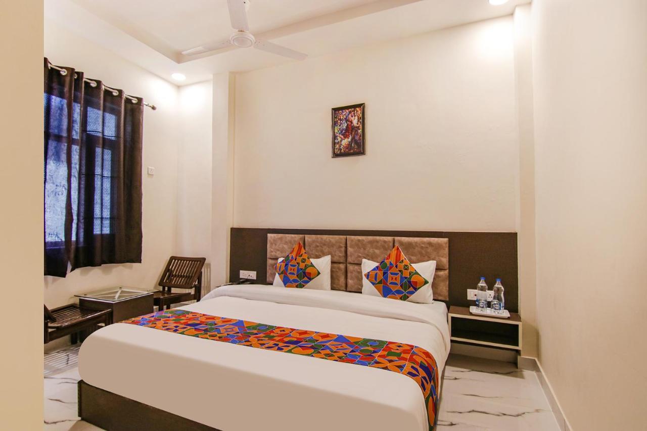 Fabhotel Aryan Grand Amritsar Buitenkant foto